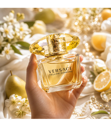 Versace Yellow Diamond Eau De Toilette