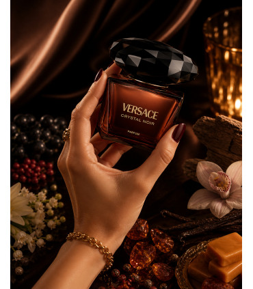 Versace Crystal Noir Pour Femme PARFUM New