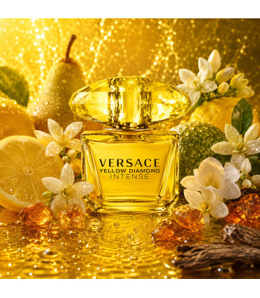 Versace Yellow Diamond Intense Eau De Parfum