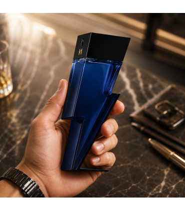 Carolina Hererra Bad Boy Cobalt  Eau De Parfum Pour Homme