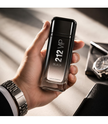 Carolina Herrera 212 Vip Black For Men Eau De Parfum