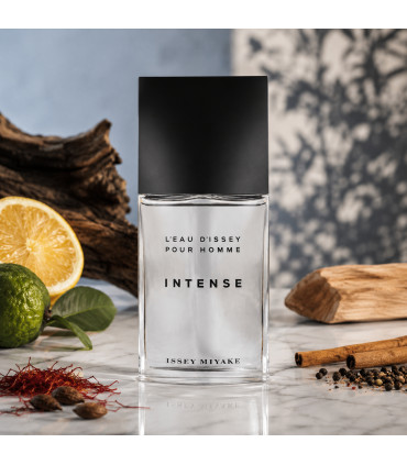 Issey Miyake Pour Homme Intense Eau De Toilette